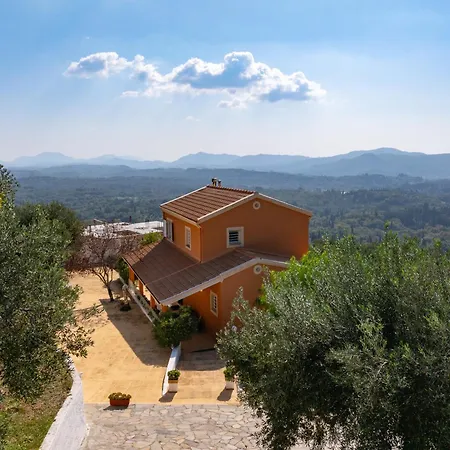 Vakantiehuis Ef Zin *