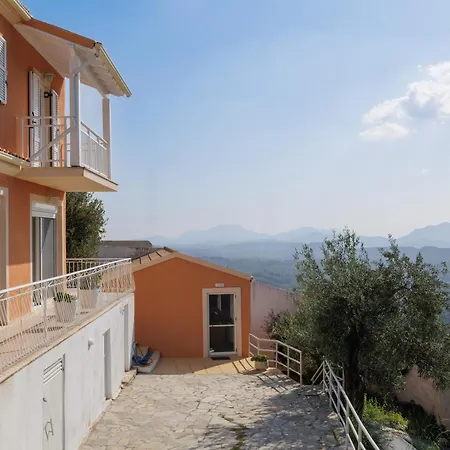 Ef Zin Casa de Férias